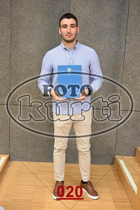 11.07. Filozofski fakultet 8 - FotoKurti