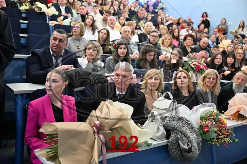 9:30h 12 - FotoKurti