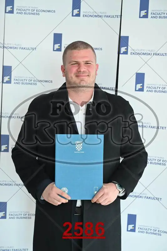 13:30h 11 - FotoKurti