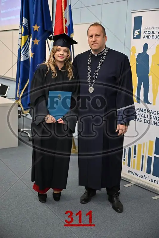 9:30h 11 - FotoKurti