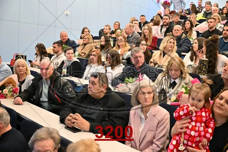 15:30h 9 - FotoKurti