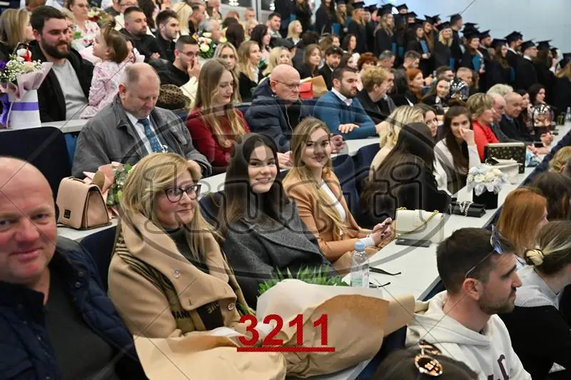 15:30h 8 - FotoKurti