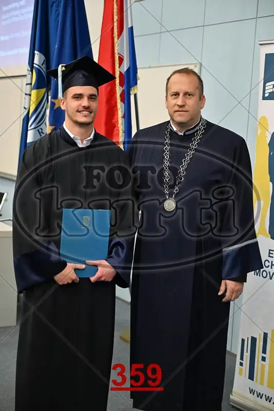 9:30h 11 - FotoKurti
