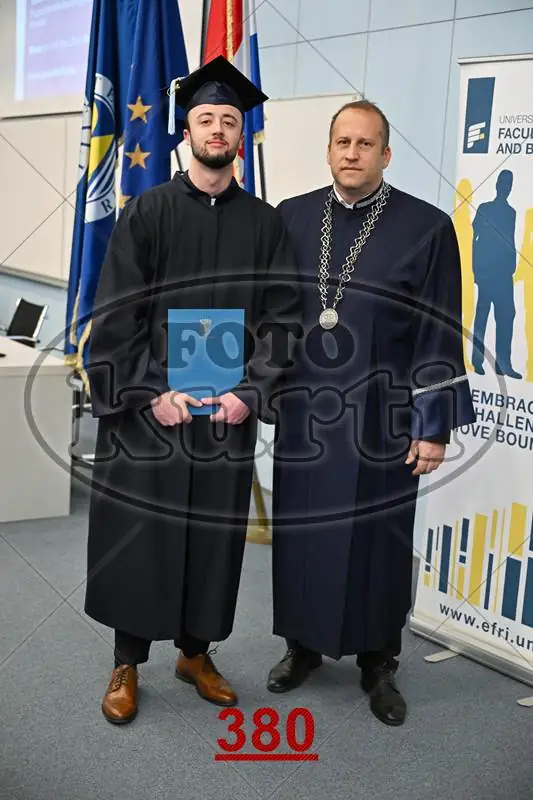 9:30h 8 - FotoKurti