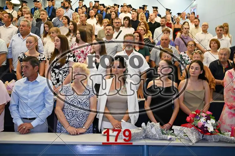 09.07. Informatika 11 - FotoKurti