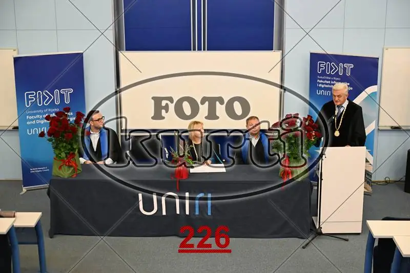 09.07. Informatika 10 - FotoKurti