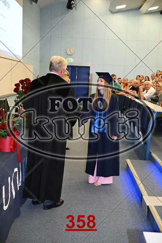 09.07. Informatika 10 - FotoKurti