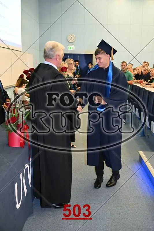 09.07. Informatika 11 - FotoKurti