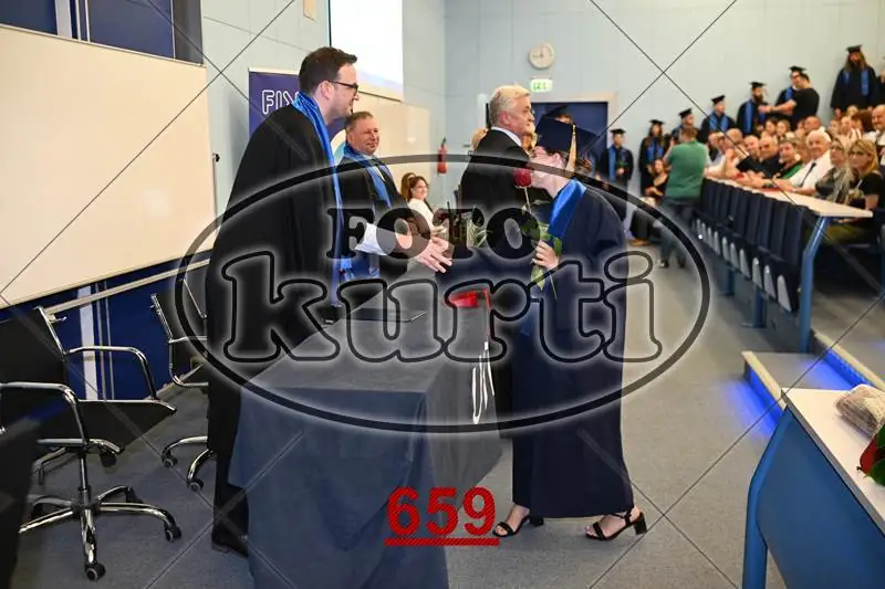 09.07. Informatika 11 - FotoKurti