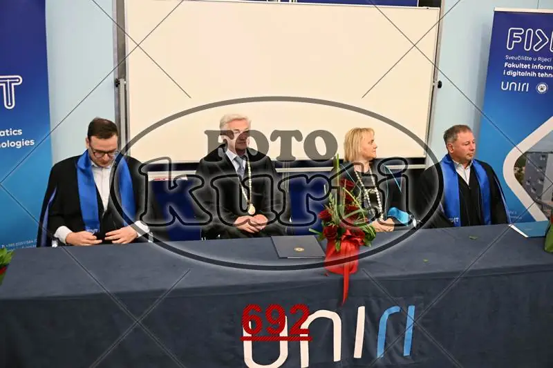 09.07. Informatika 8 - FotoKurti