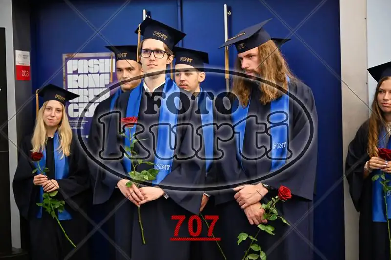 09.07. Informatika 11 - FotoKurti