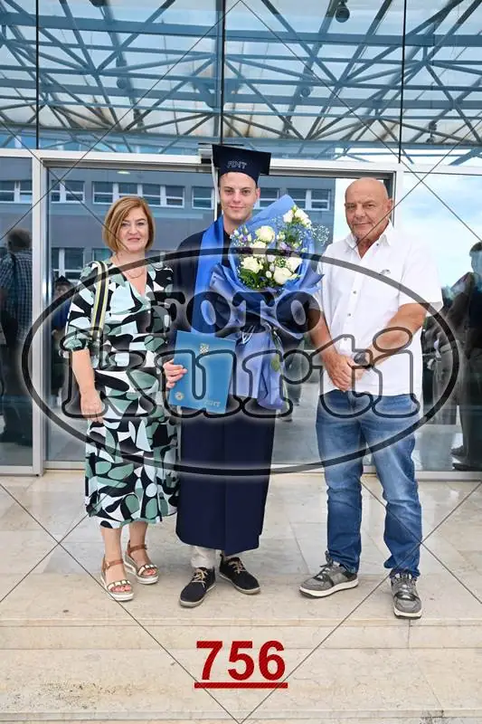 09.07. Informatika 12 - FotoKurti