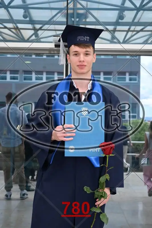 09.07. Informatika 12 - FotoKurti