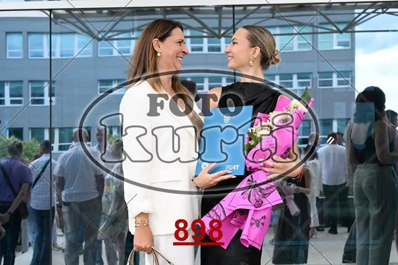 09.07. Informatika 10 - FotoKurti