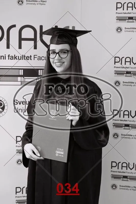 10:00h 10 - FotoKurti