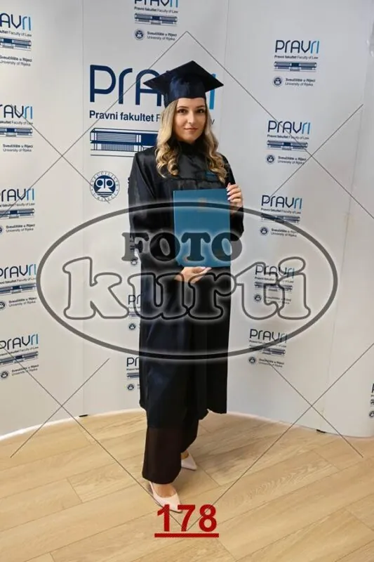 10:00h 10 - FotoKurti