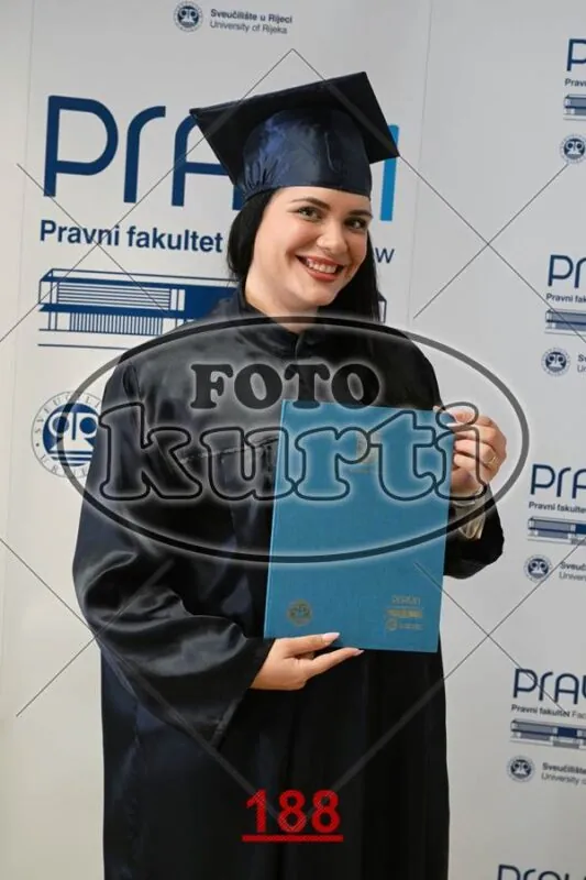 10:00h 8 - FotoKurti