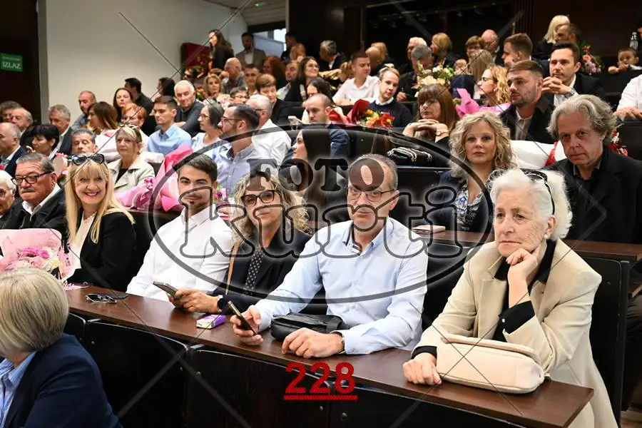 10:00h 12 - FotoKurti
