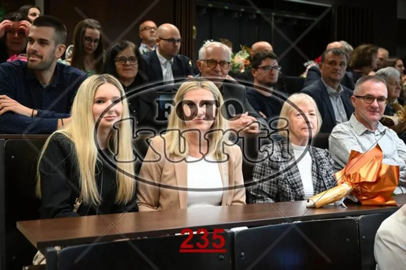 10:00h 7 - FotoKurti