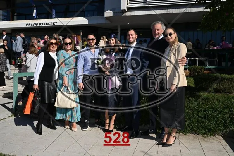 10:00h 12 - FotoKurti