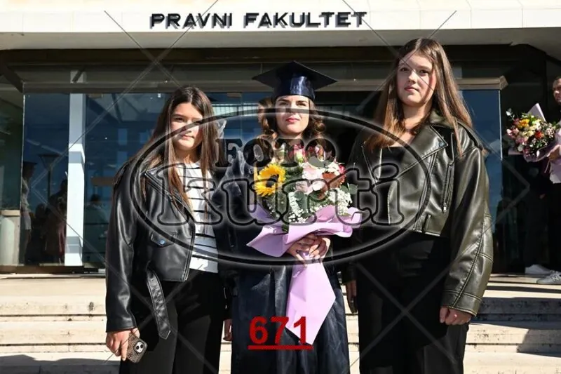 10:00h 11 - FotoKurti