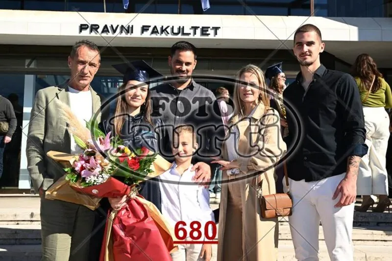 10:00h 8 - FotoKurti