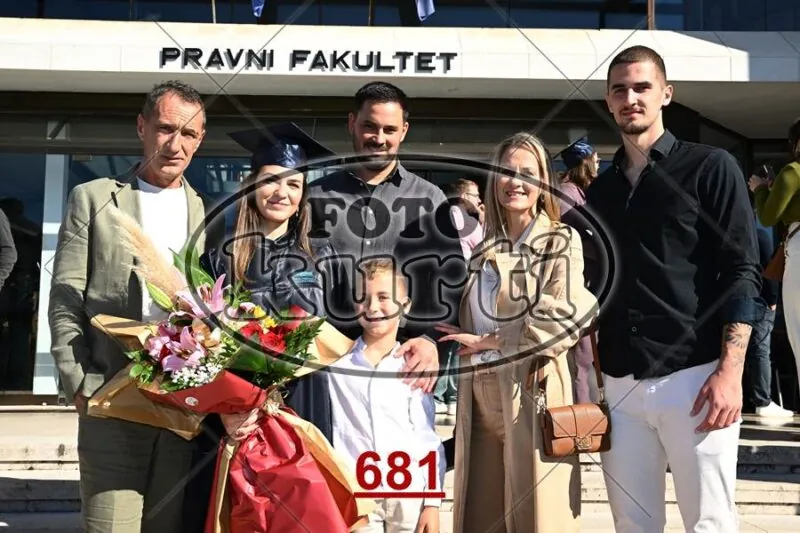 10:00h 9 - FotoKurti