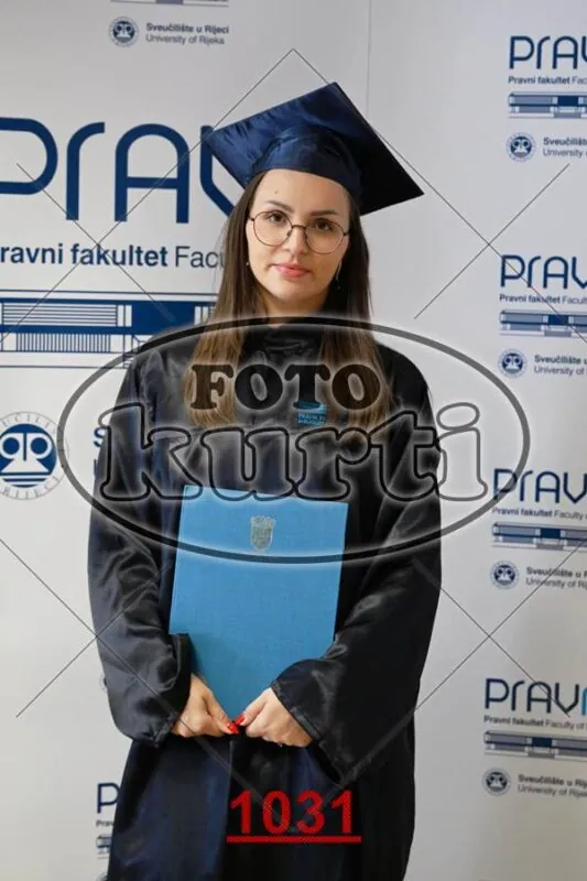 12:00h 8 - FotoKurti