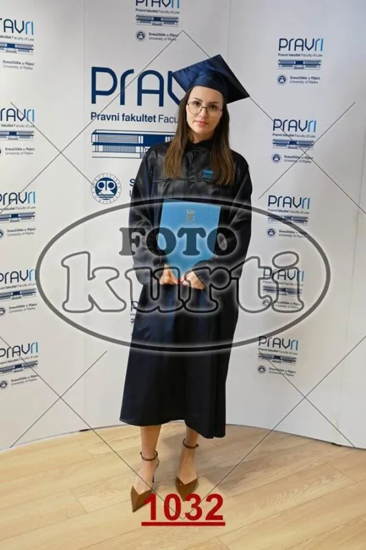 12:00h 9 - FotoKurti
