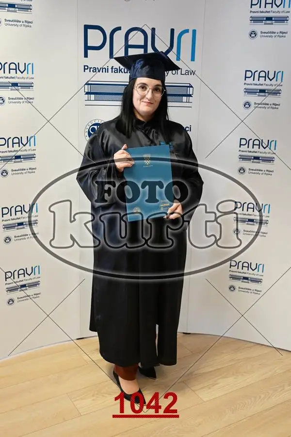 12:00h 7 - FotoKurti