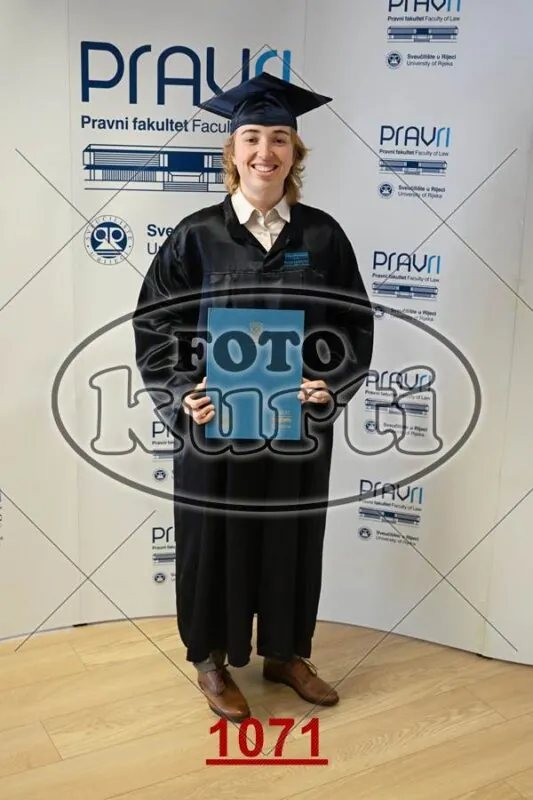 12:00h 12 - FotoKurti