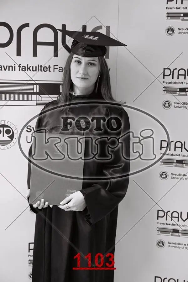 12:00h 8 - FotoKurti