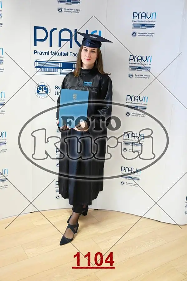12:00h 9 - FotoKurti