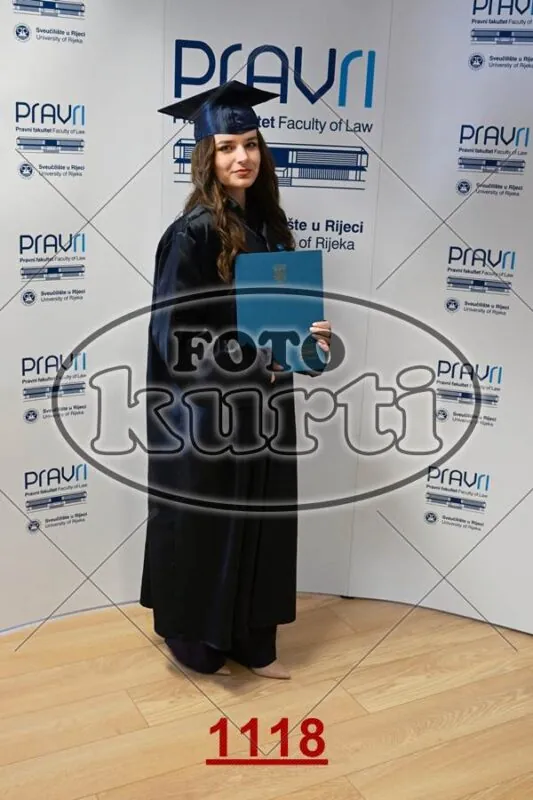 12:00h 11 - FotoKurti