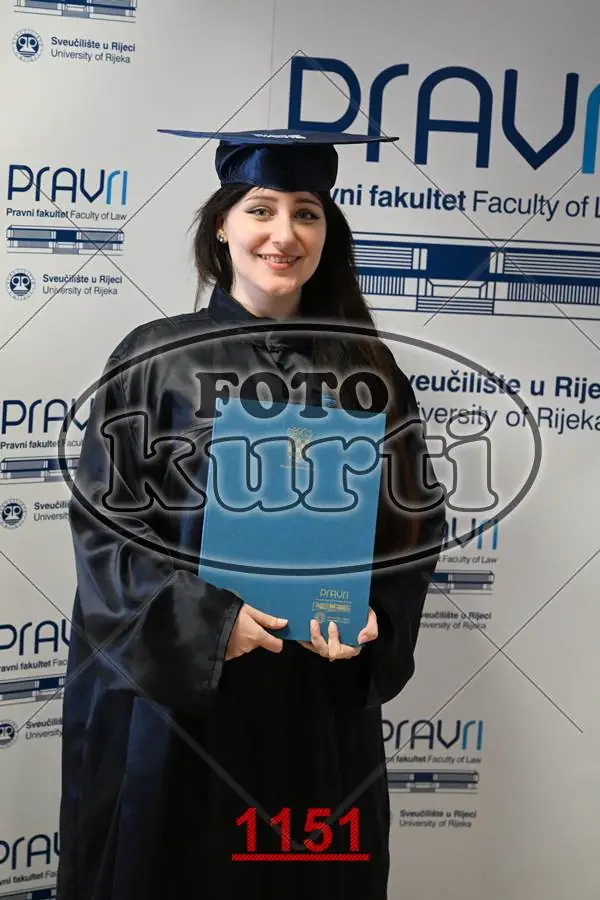 12:00h 8 - FotoKurti