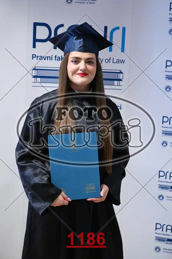 12:00h 7 - FotoKurti