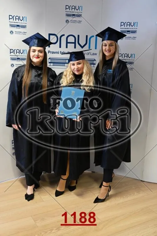 12:00h 9 - FotoKurti