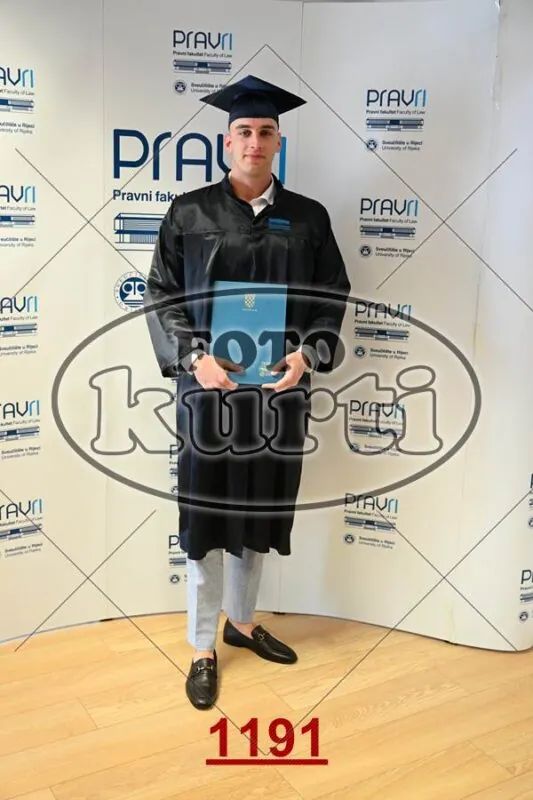 12:00h 12 - FotoKurti