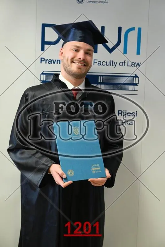 12:00h 10 - FotoKurti
