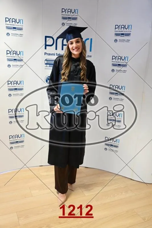 12:00h 9 - FotoKurti