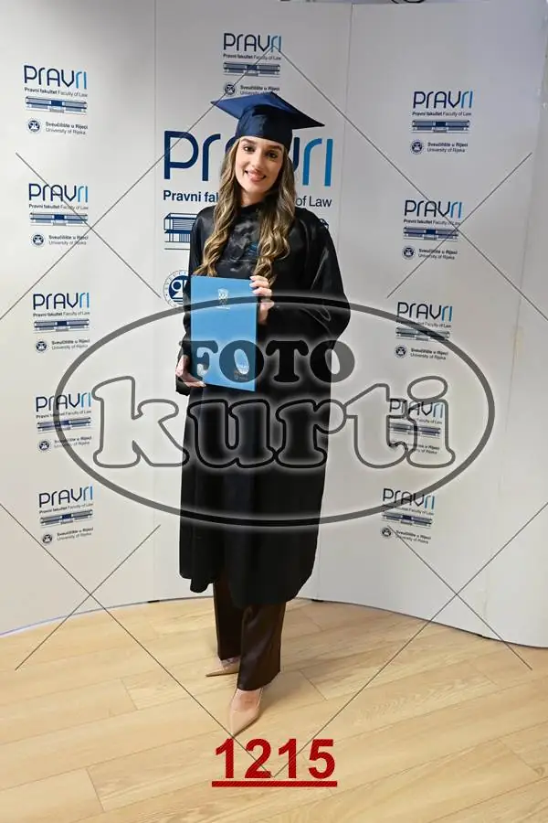12:00h 12 - FotoKurti