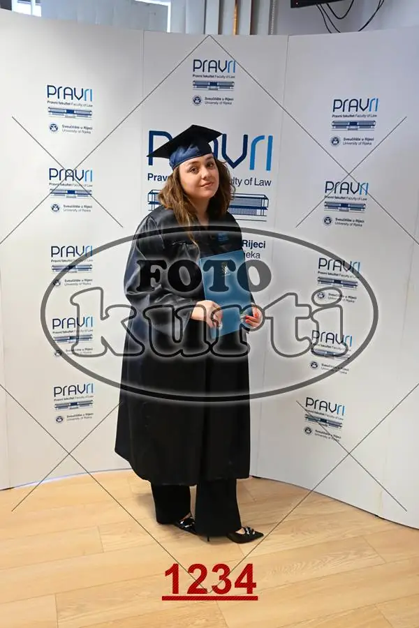 12:00h 7 - FotoKurti