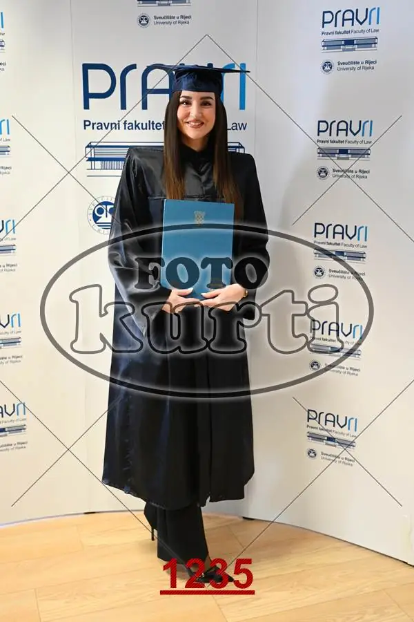 12:00h 8 - FotoKurti