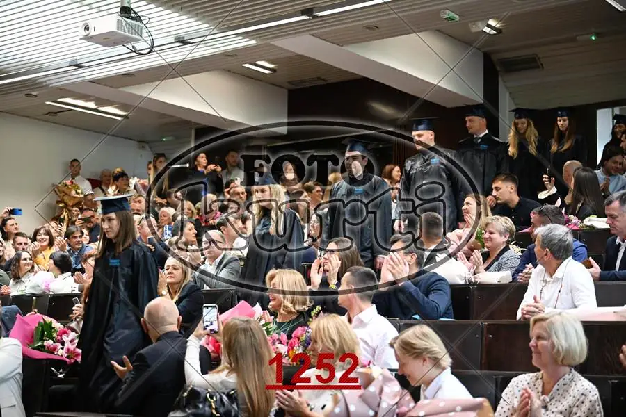 12:00h 1 - FotoKurti