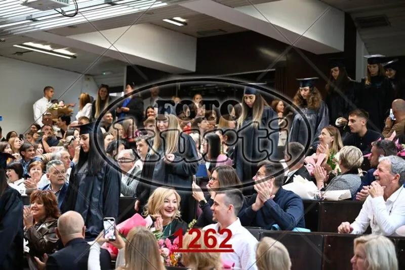 12:00h 11 - FotoKurti