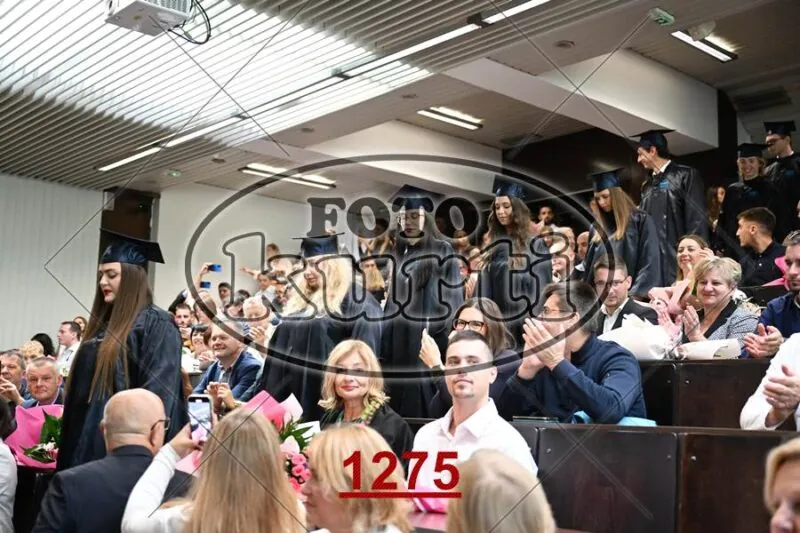 12:00h 12 - FotoKurti