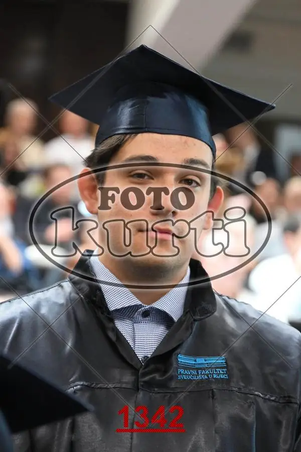 12:00h 7 - FotoKurti