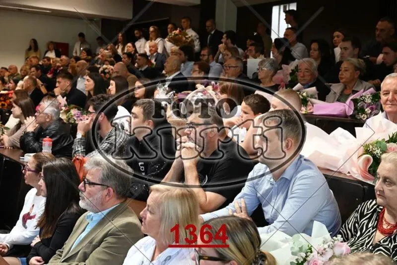 12:00h 5 - FotoKurti