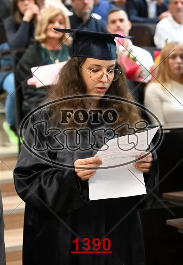 12:00h 7 - FotoKurti