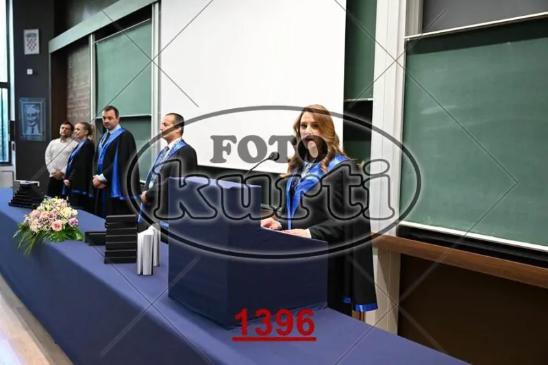 12:00h 1 - FotoKurti